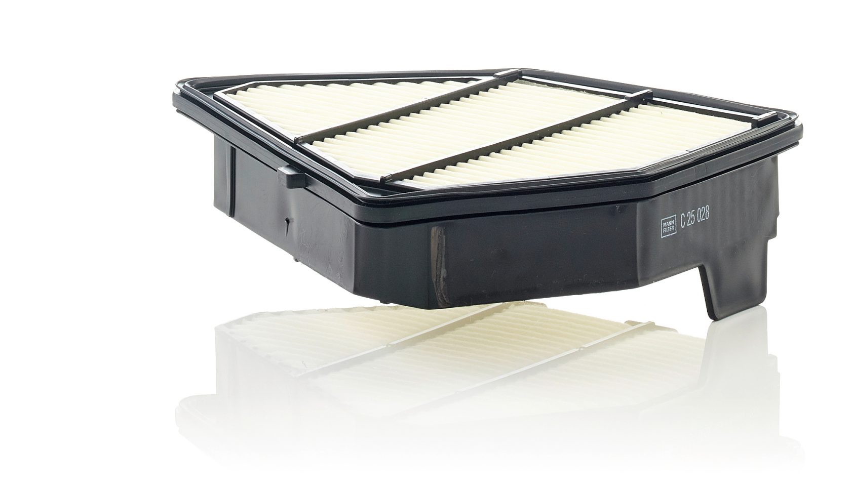 C 25 028 - Hava filtresi -  MANN FILTER